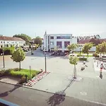 Viktoria 3*