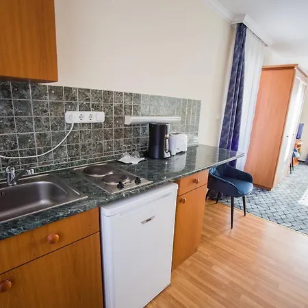 Hotel Viktória 3*