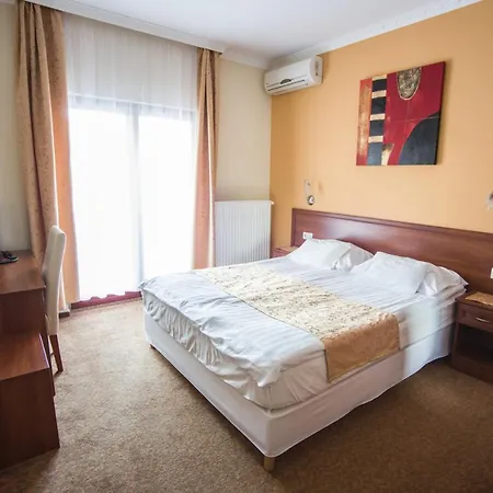 Hotel Viktória 3*