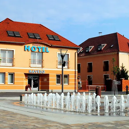 Viktória 3* Sárvár