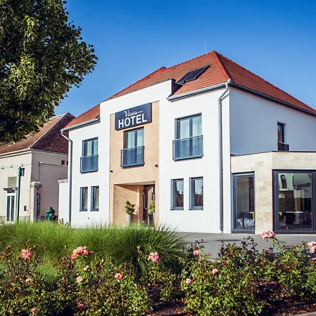 מלון Viktoria 3*