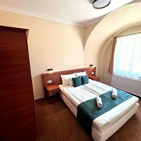 Viktória Szálloda 3*
